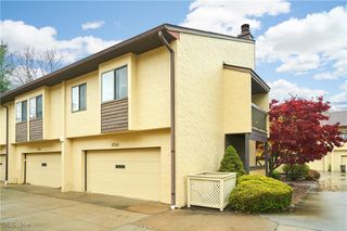 1066 Hampton Ridge Drive, Akron, OH 44313