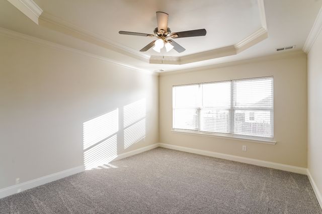 1009 Ellington Dr, Gallatin, TN 37066