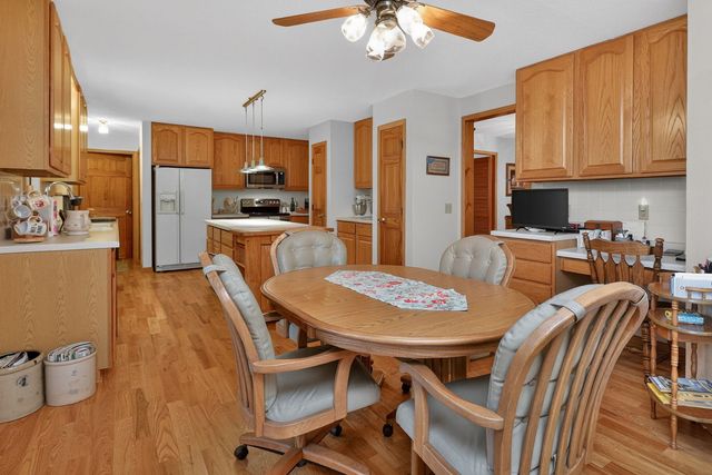 2039 Bernadette Lane, Yorkville, IL 60560