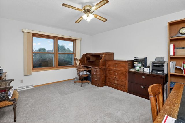 2039 Bernadette Lane, Yorkville, IL 60560