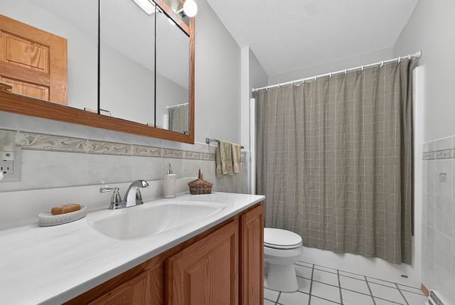2039 Bernadette Lane, Yorkville, IL 60560