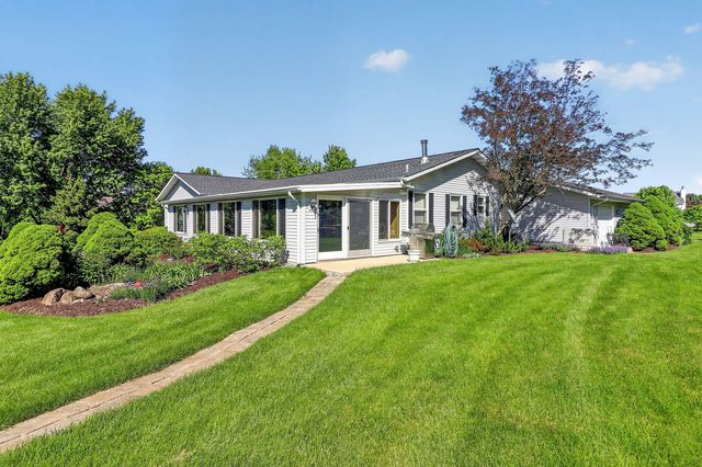 2039 Bernadette Lane, Yorkville, IL 60560