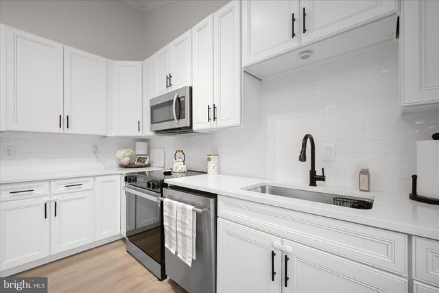 17701 MILLCREST DR, Derwood, MD 20855