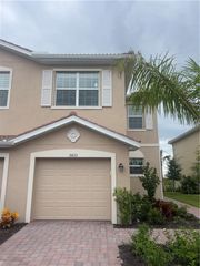 2833 Citrus ST, Naples, FL 34120