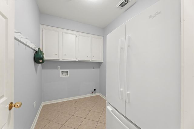 14 Sterling Court, Sugar Land, TX 77479