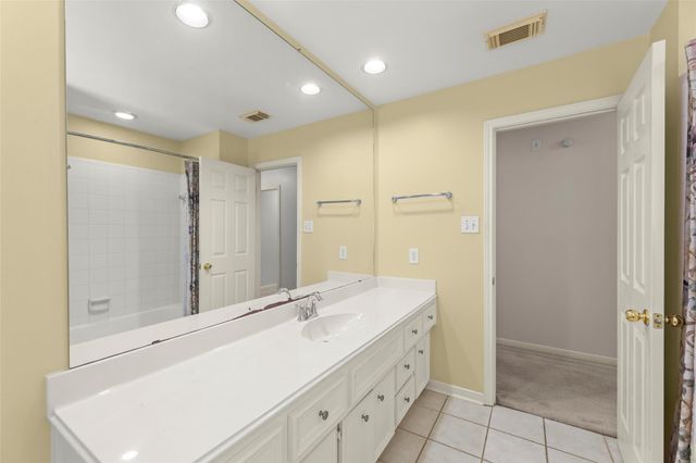 14 Sterling Court, Sugar Land, TX 77479