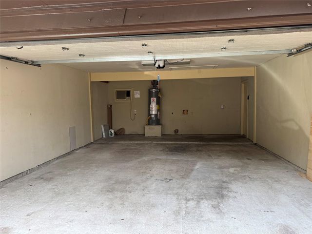 10014 Sand Pass Lane, Houston, TX 77064