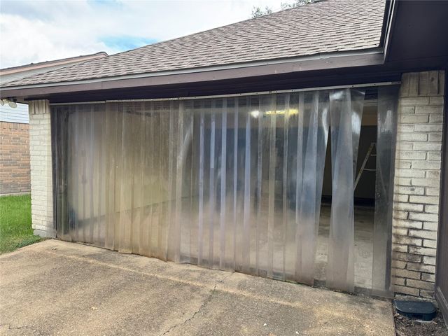 10014 Sand Pass Lane, Houston, TX 77064