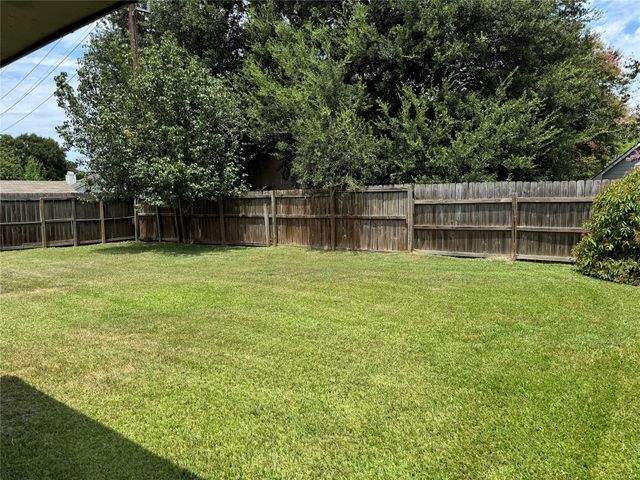 10014 Sand Pass Lane, Houston, TX 77064