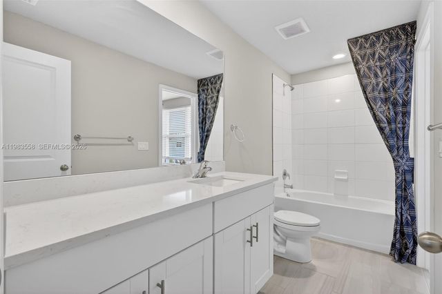 5610 SE Edgewater Circle, Stuart, FL 34997