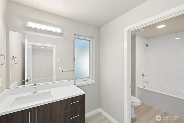 11217 110th Avenue NE, Kirkland, WA 98033