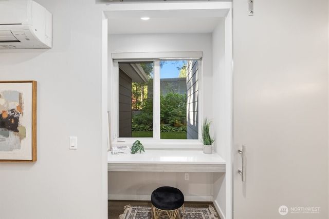 11217 110th Avenue NE, Kirkland, WA 98033