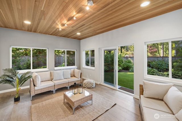 11217 110th Avenue NE, Kirkland, WA 98033