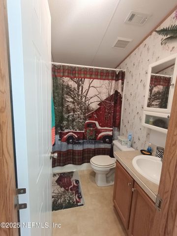 1743 BLUE JAY Drive, Middleburg, FL 32068