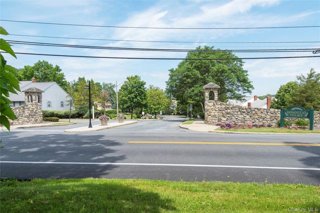 43 The Rise, Warwick, NY 10990