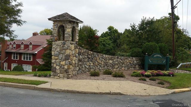 43 The Rise, Warwick, NY 10990