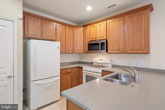 218 DERRICKSON ST, Bear, DE 19701