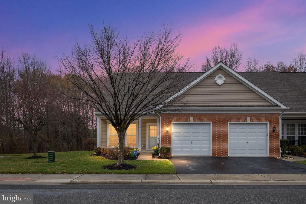 218 DERRICKSON ST, Bear, DE 19701