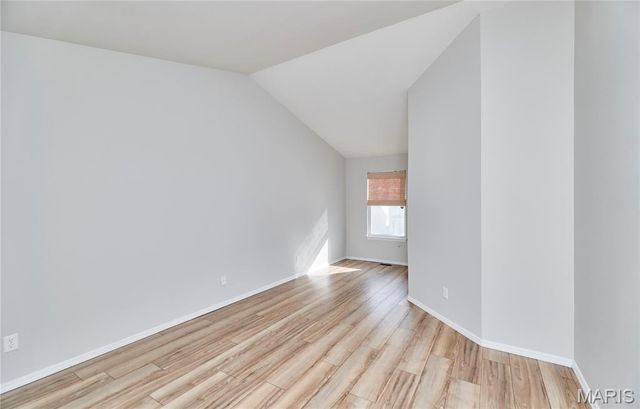 4948 Hurstborough Court, Hazelwood, MO 63042