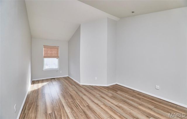 4948 Hurstborough Court, Hazelwood, MO 63042