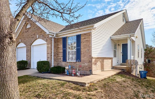 4948 Hurstborough Court, Hazelwood, MO 63042