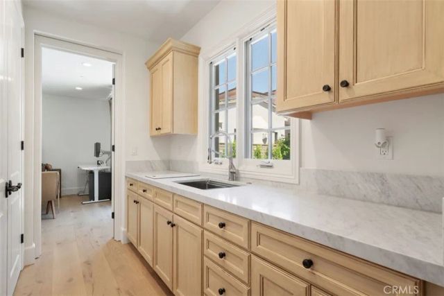 117 Andirons, Irvine, CA 92602