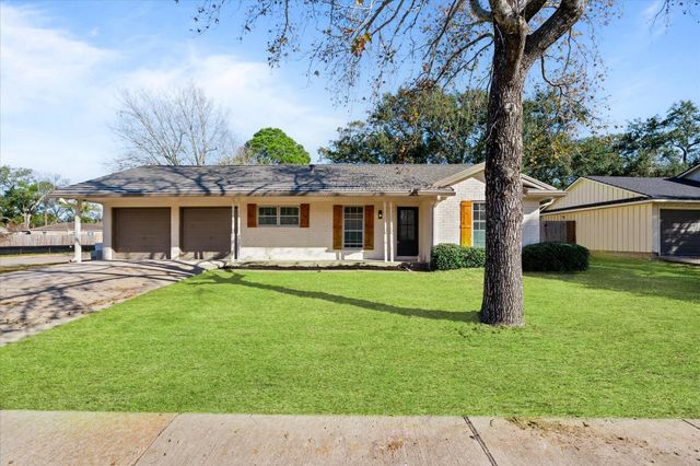 10403 Winding Trail Road, La Porte, TX 77571