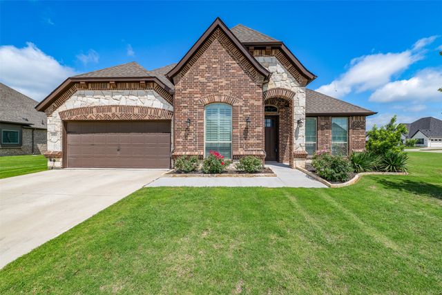 2011 Spieth Street, Granbury, TX 76048