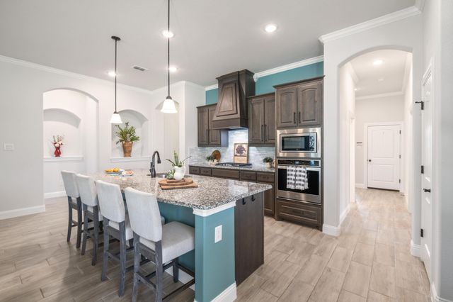 2011 Spieth Street, Granbury, TX 76048