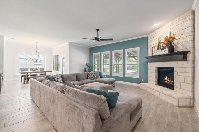 2011 Spieth Street, Granbury, TX 76048