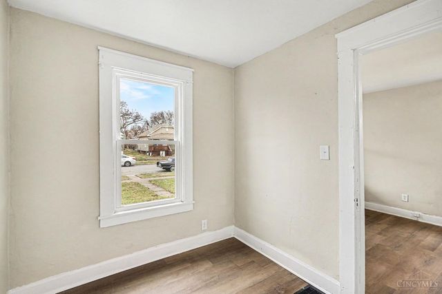 802 Seventeenth Avenue, Middletown, OH 45044