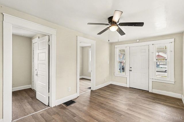 802 Seventeenth Avenue, Middletown, OH 45044