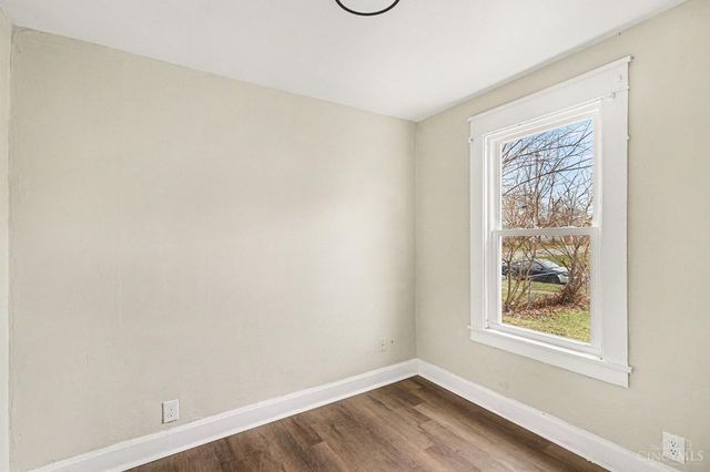 802 Seventeenth Avenue, Middletown, OH 45044