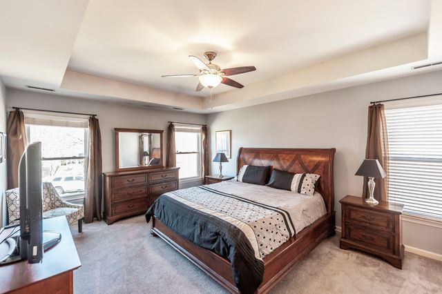 102 Fairlake Ct, Hendersonville, TN 37075