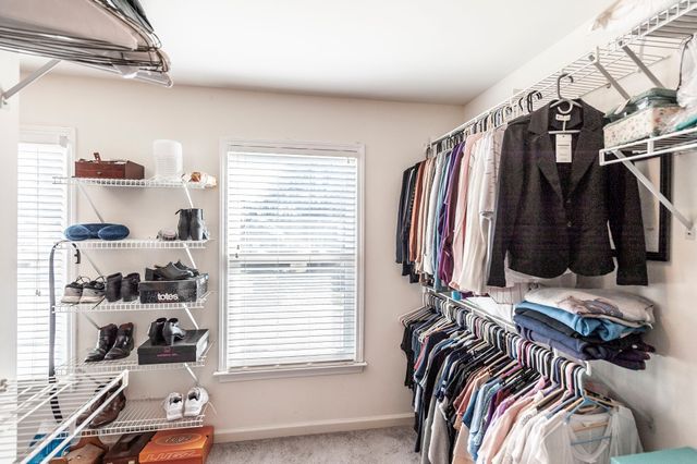 102 Fairlake Ct, Hendersonville, TN 37075