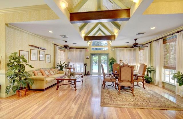 1011 Crystal Way P, Delray Beach, FL 33444