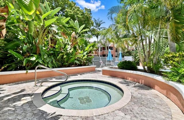 1011 Crystal Way P, Delray Beach, FL 33444