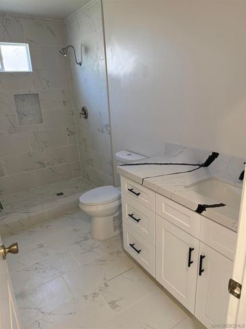 1002 Woodlawn Avenue, Chula Vista, CA 91911