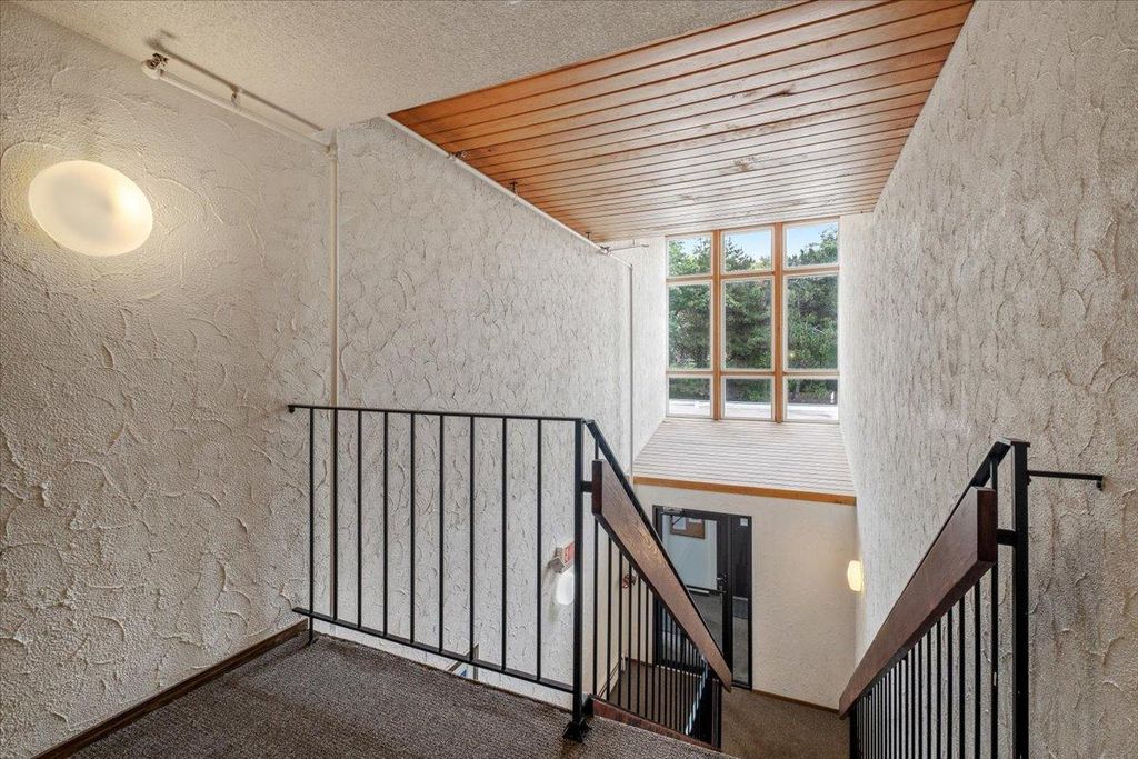 13709 Nicollet Avenue 301, Burnsville, MN 55337 — photo 3