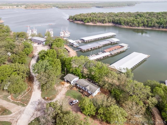 13252 S Hickory Street, Claremore, OK 74017