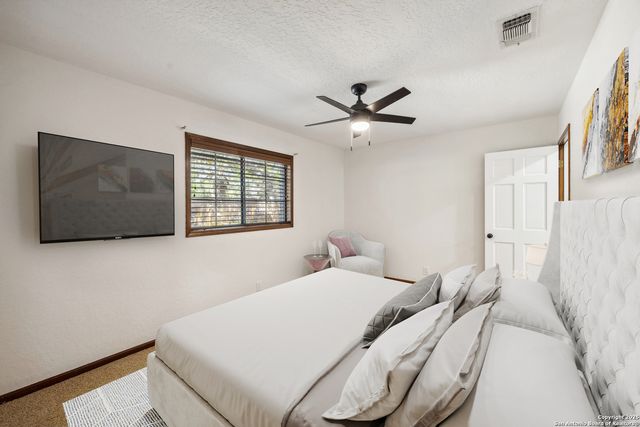 8835 Garden Ridge Drive, Garden Ridge, TX 78266