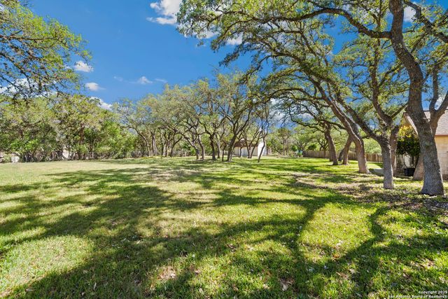 8835 Garden Ridge Drive, Garden Ridge, TX 78266