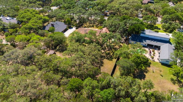8835 Garden Ridge Drive, Garden Ridge, TX 78266