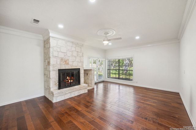 8835 Garden Ridge Drive, Garden Ridge, TX 78266