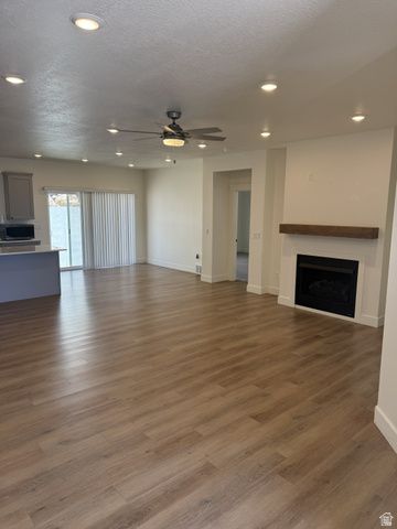 516 E 3525 N, North Ogden, UT 84414