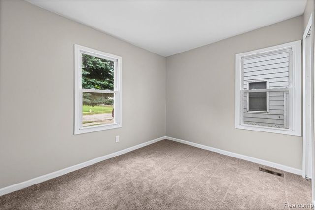 1204 8th Street, Wyandotte, MI 48192