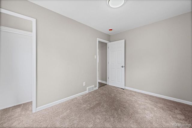 1204 8th Street, Wyandotte, MI 48192