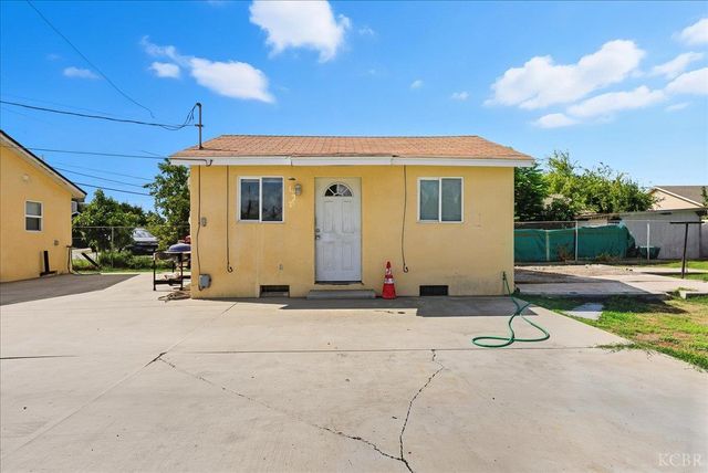 342 G Aly Units X&Y, Lemoore, CA 93245