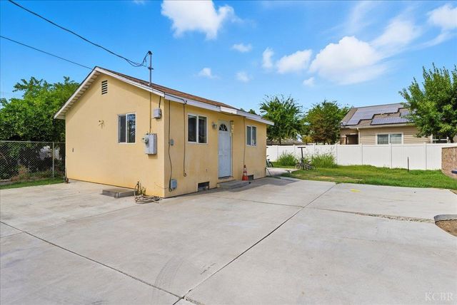 342 G Aly Units X&Y, Lemoore, CA 93245