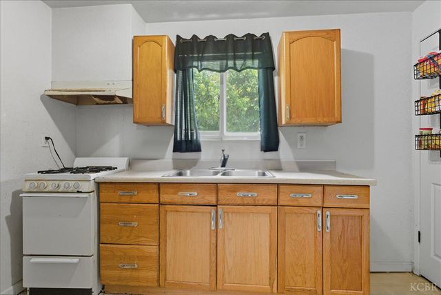 342 G Aly Units X&Y, Lemoore, CA 93245